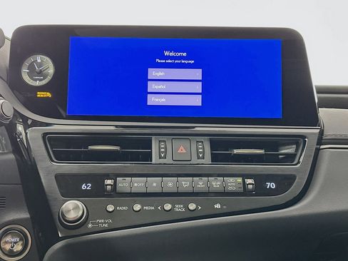 New 2025 Lexus ES 300h w/ Premium Package image 15