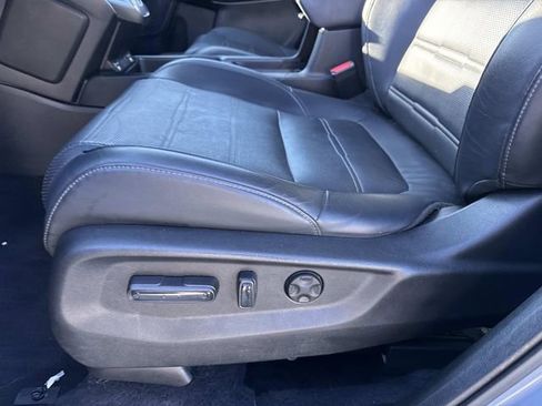 Used 2022 Honda CR-V EX-L image 17