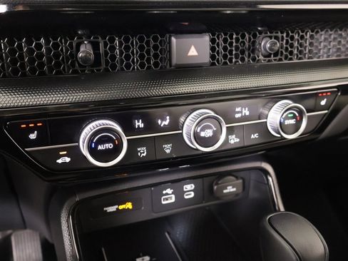 Used 2025 Honda CR-V EX-L image 7