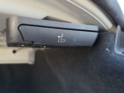 Used 2020 BMW M8 Coupe w/ Driving Assistance Package image 31