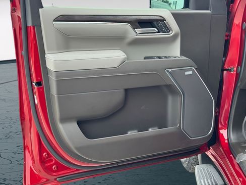 New 2026 GMC Sierra 1500 SLT AWD/4WD image 13