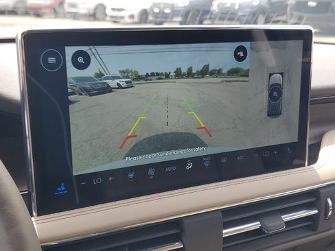Certified 2024 Lincoln Corsair Reserve w/ Equipment Group 201A AWD/4WD image 17