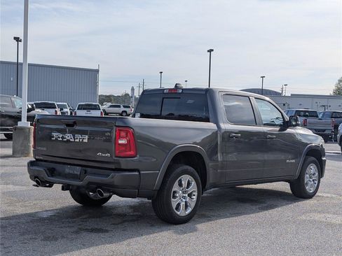 New 2026 RAM 1500 Big Horn AWD/4WD image 6