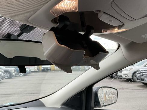 Used 2018 Ford Escape SE image 35