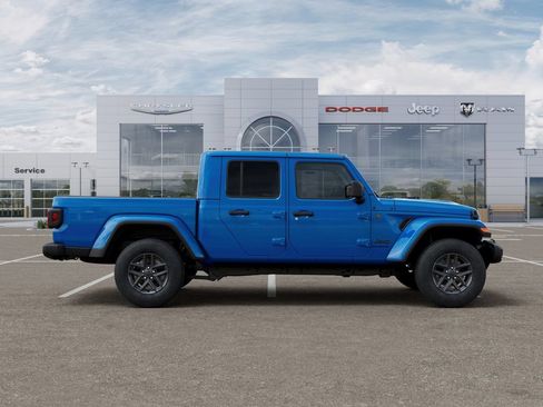 New 2026 Jeep Gladiator Sport AWD/4WD image 21