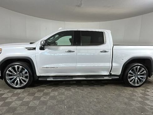 Used 2022 GMC Sierra 1500 Denali AWD/4WD image 5