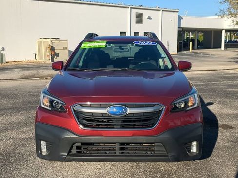 Used 2022 Subaru Outback Premium image 9
