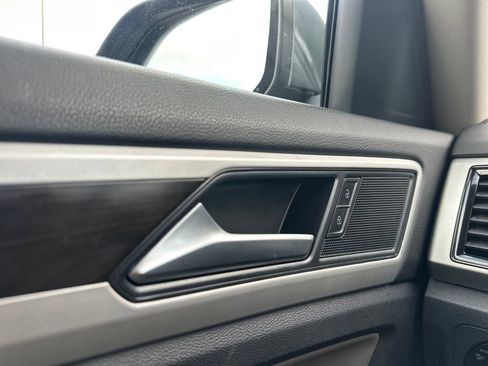Used 2022 Volkswagen Atlas SE AWD/4WD image 17