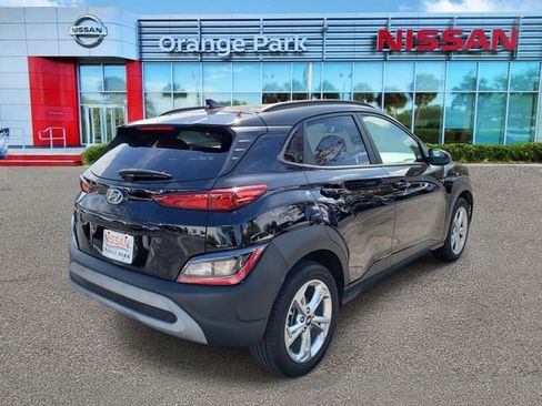Used 2023 Hyundai Kona SEL image 2