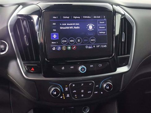 Used 2023 Chevrolet Traverse LT image 45