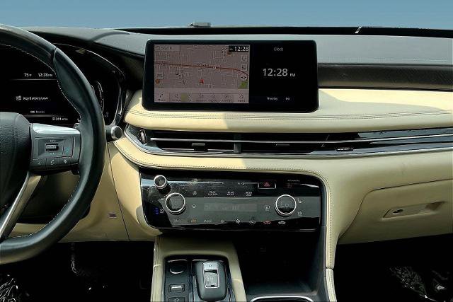 Certified 2023 INFINITI QX60 Sensory w/ Vision Package AWD/4WD image 9