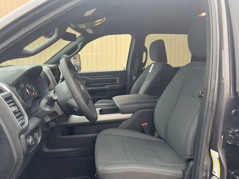 Used 2025 RAM 2500 Big Horn AWD/4WD image 11