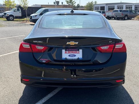 Used 2023 Chevrolet Malibu LT image 4
