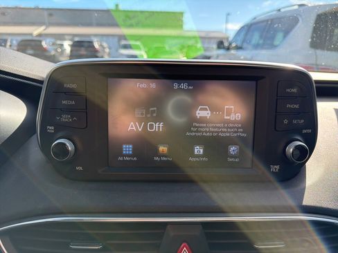 Used 2019 Hyundai Santa Fe SEL image 19