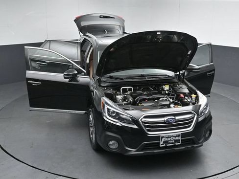 Used 2019 Subaru Outback 2.5i Touring w/ Popular Package #3A AWD/4WD image 55