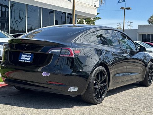 Used 2019 Tesla Model 3 Standard Range Plus RWD image 5