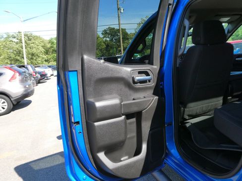 Used 2023 Chevrolet Silverado 1500 Custom w/ Rally Edition AWD/4WD image 25