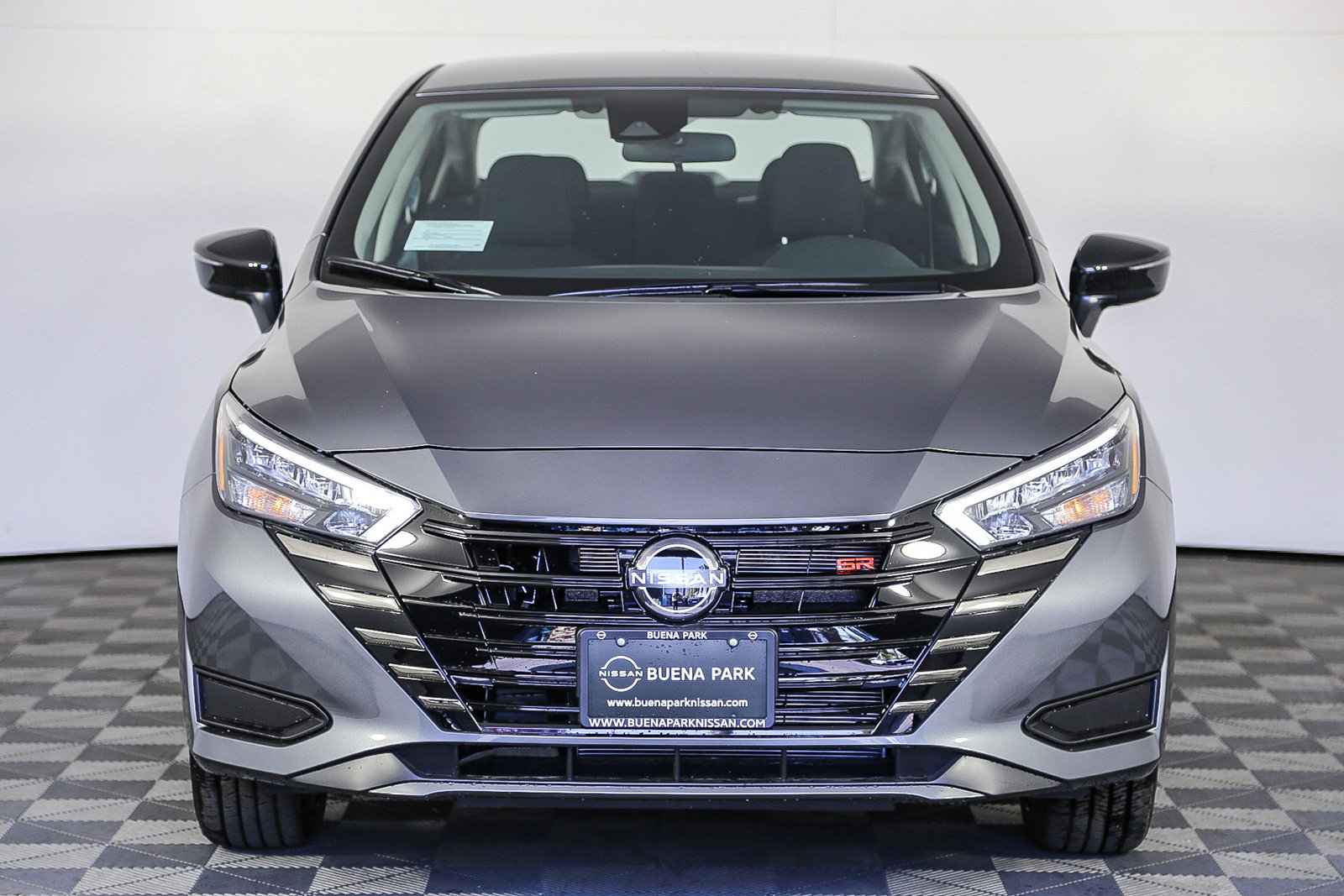 Used 2025 Nissan Versa SR w/ Trunk Package FWD image 4