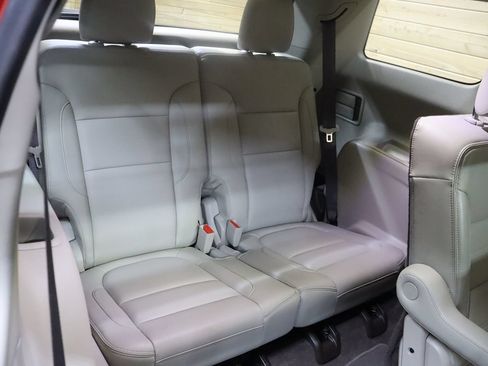 Used 2019 GMC Acadia Denali w/ Technology Package FWD image 64