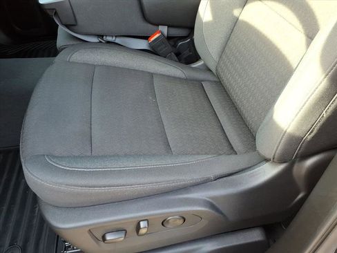 Used 2026 Chevrolet Silverado 1500 Custom image 22