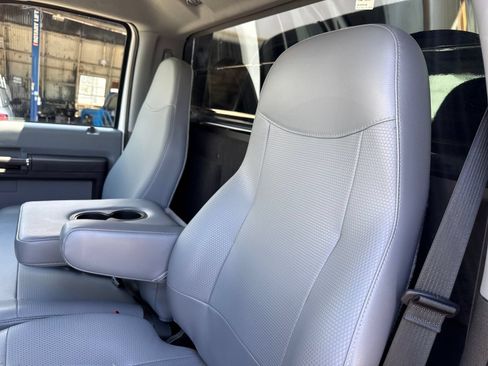 Used 2023 Ford F650 2WD Regular Cab Super Duty image 25