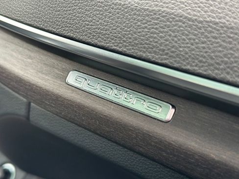 Used 2022 Audi Q5 2.0T Premium image 56