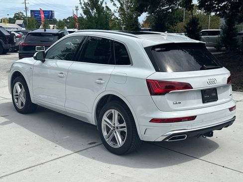 Used 2023 Audi Q5 e Premium Plus w/ Premium Plus Package AWD/4WD image 5