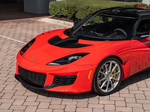 Used 2020 Lotus Evora image 5