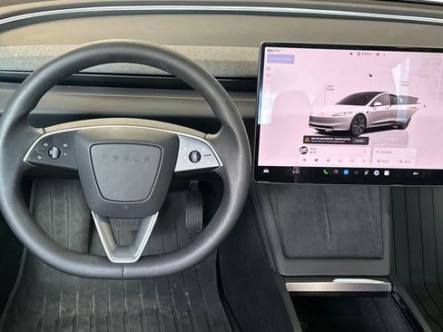 Used 2025 Tesla Model 3 Long Range RWD image 15