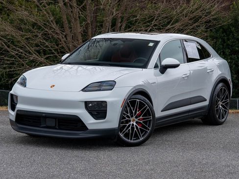 Certified 2025 Porsche Macan 4S Electric image 1