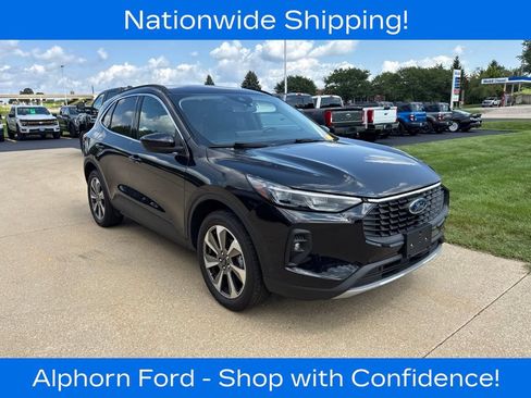 Used 2025 Ford Escape Platinum AWD/4WD image 2