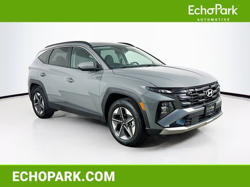 Used 2025 Hyundai Tucson SEL image 1