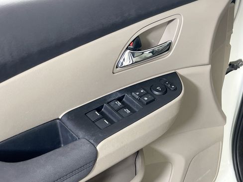 Used 2017 Honda Odyssey EX-L image 17