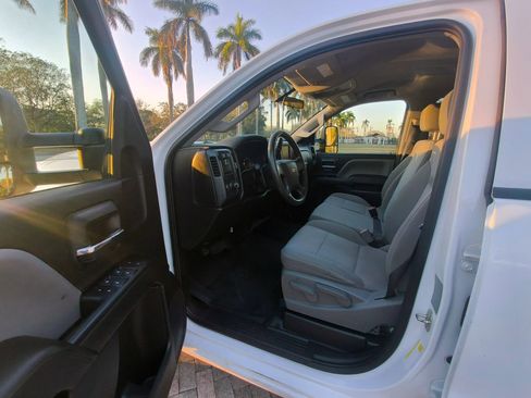 Used 2017 Chevrolet Silverado 3500 W/T image 11