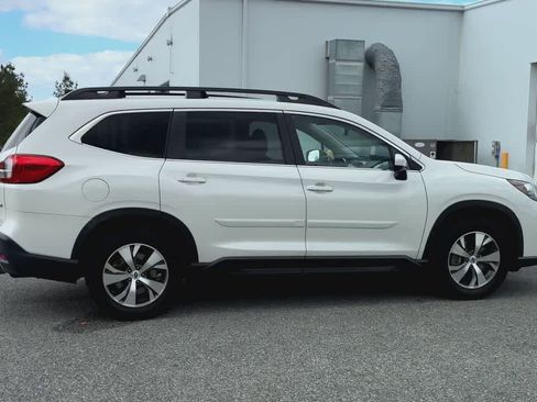 Used 2020 Subaru Ascent Premium w/ Convenience Package image 9