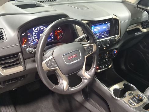 Used 2022 GMC Terrain Denali image 10