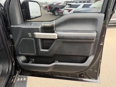 Used 2019 Ford F150 Raptor w/ Equipment Group 802A Luxury AWD/4WD image 22