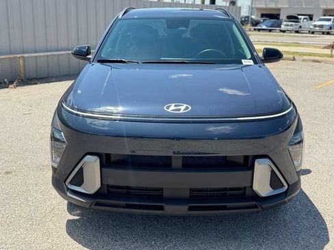 Used 2026 Hyundai Kona SEL Sport FWD image 2