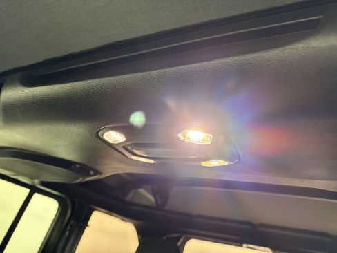 Used 2022 Jeep Wrangler Unlimited Sport image 11