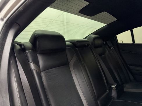 Used 2020 Dodge Charger SXT w/ Plus Group image 27