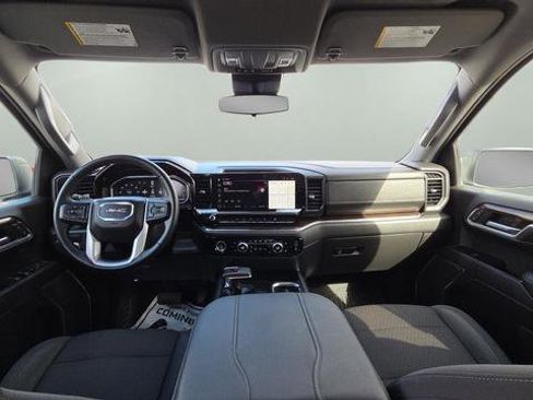 Used 2023 GMC Sierra 1500 Elevation image 31