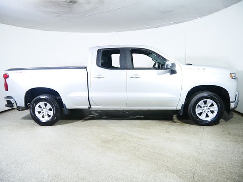 Used 2019 Chevrolet Silverado 1500 LT w/ All-Star Edition AWD/4WD image 8