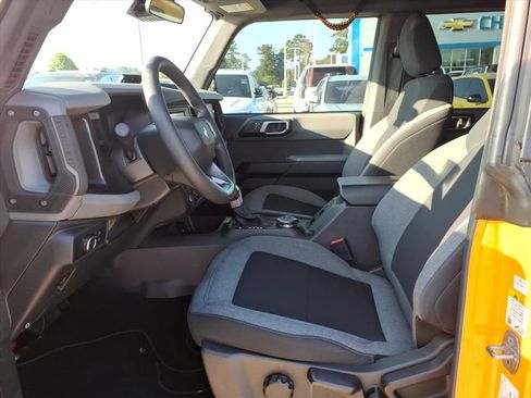 Used 2022 Ford Bronco 4-Door AWD/4WD image 19