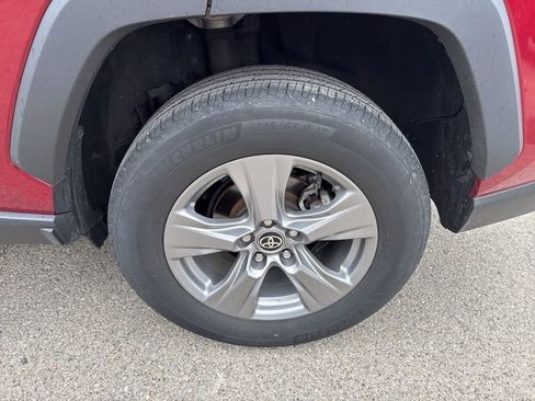 Used 2023 Toyota RAV4 XLE FWD image 13