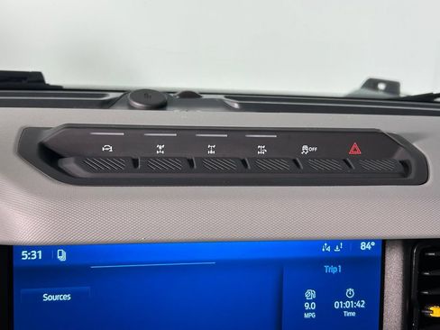 Used 2022 Ford Bronco Badlands AWD/4WD image 19