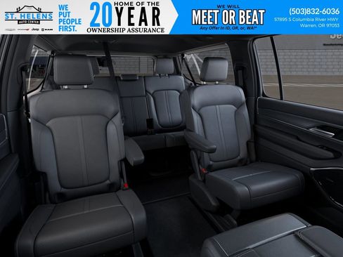 New 2026 Jeep Grand Wagoneer L 4WD image 18