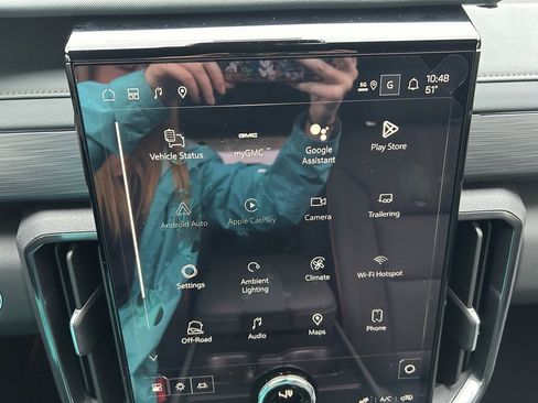 New 2026 GMC Acadia AT4 image 29