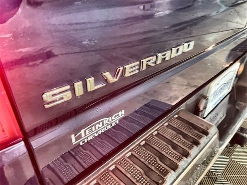 Used 2022 Chevrolet Silverado 1500 LT image 30