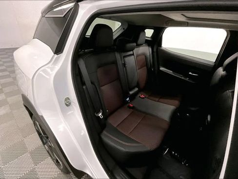 New 2026 Nissan Kicks SR w/ SR Premium Package FWD image 30