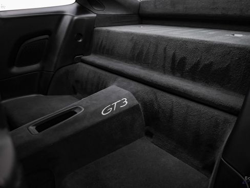 Used 2015 Porsche 911 GT3 RWD image 82